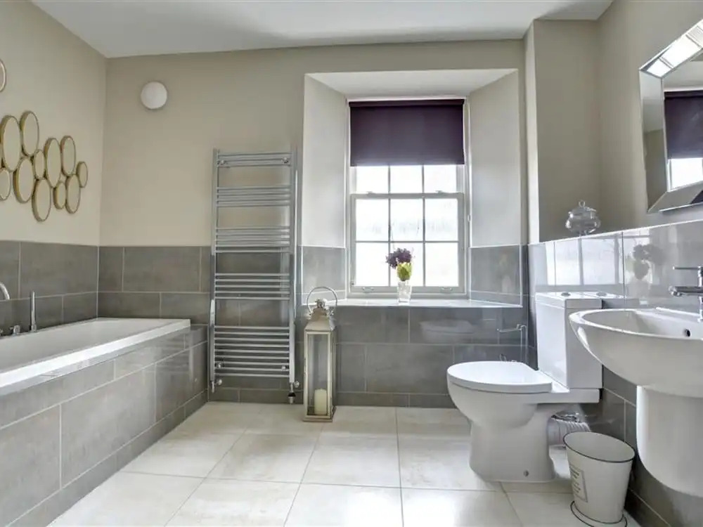 Luxurious Apartment With sea View, in an Ideal Location Near all the Facilities