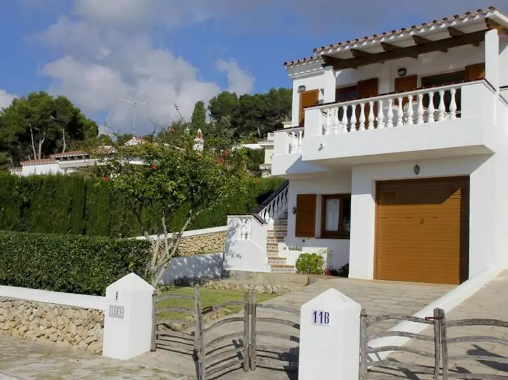 Casa Louise - Great Value 3 Bedroom House In Son Bou - Perfect For Families