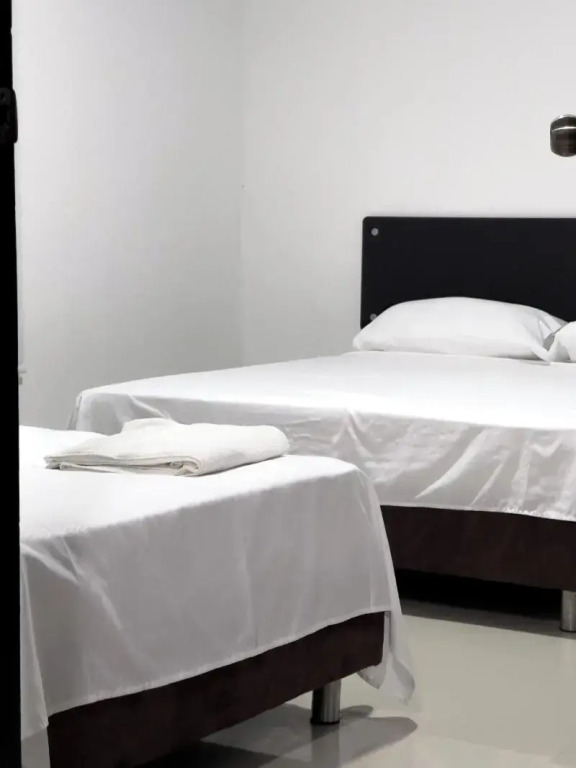 hotel bazurto plaza