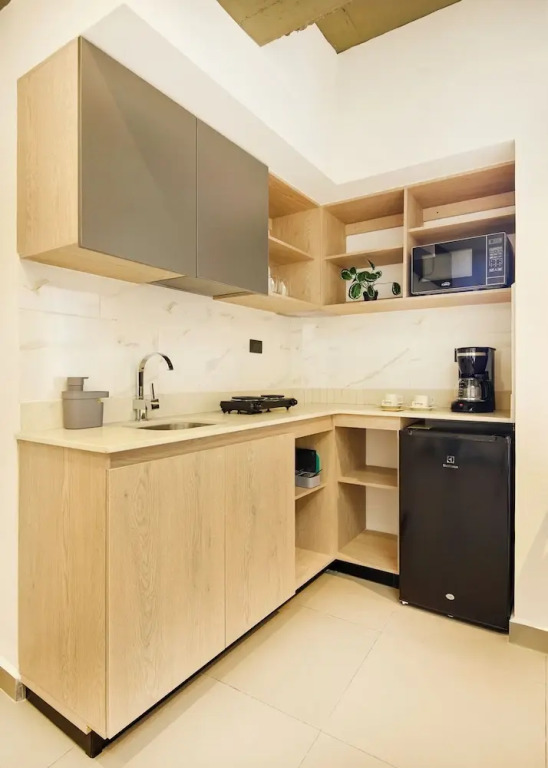 Hotel Attic 33