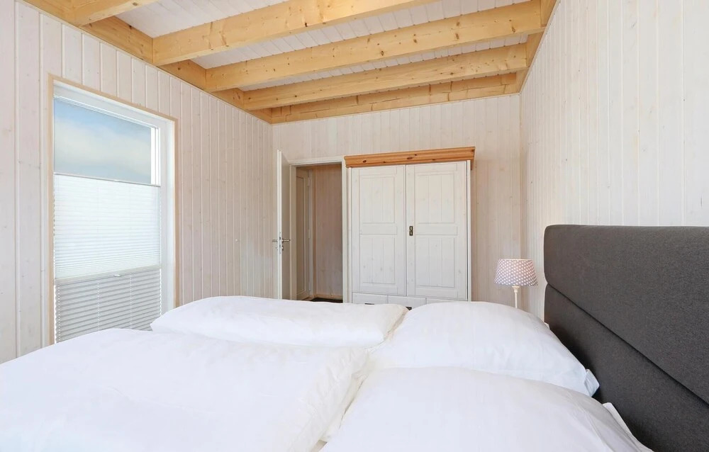Nice Home In Ostseeresort Olpenitz With Sauna