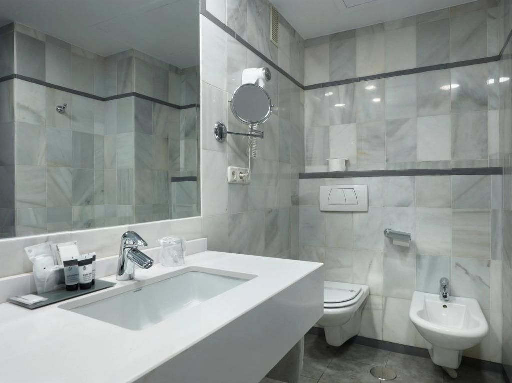 Hotel Maestranza