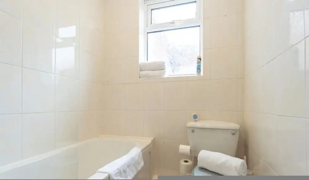 Modern 2BR Apartment Near Hull City Centre Free Parking