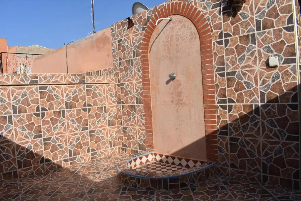 Riad Alaoui 135 with swimming pool and free parking