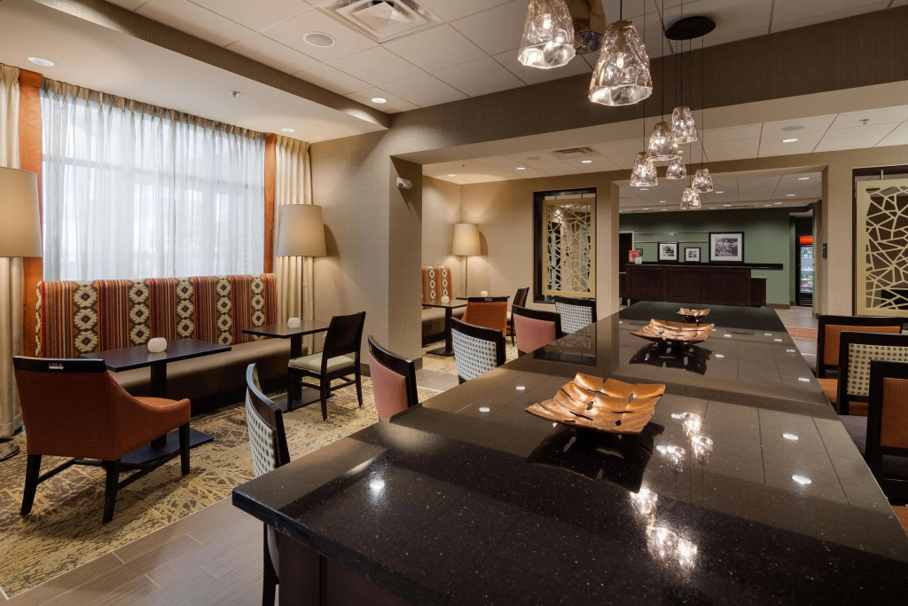 Hampton Inn Morristown I 81