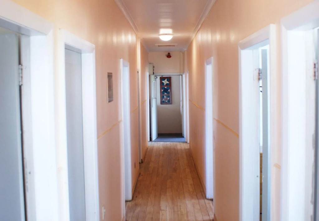 42b College House