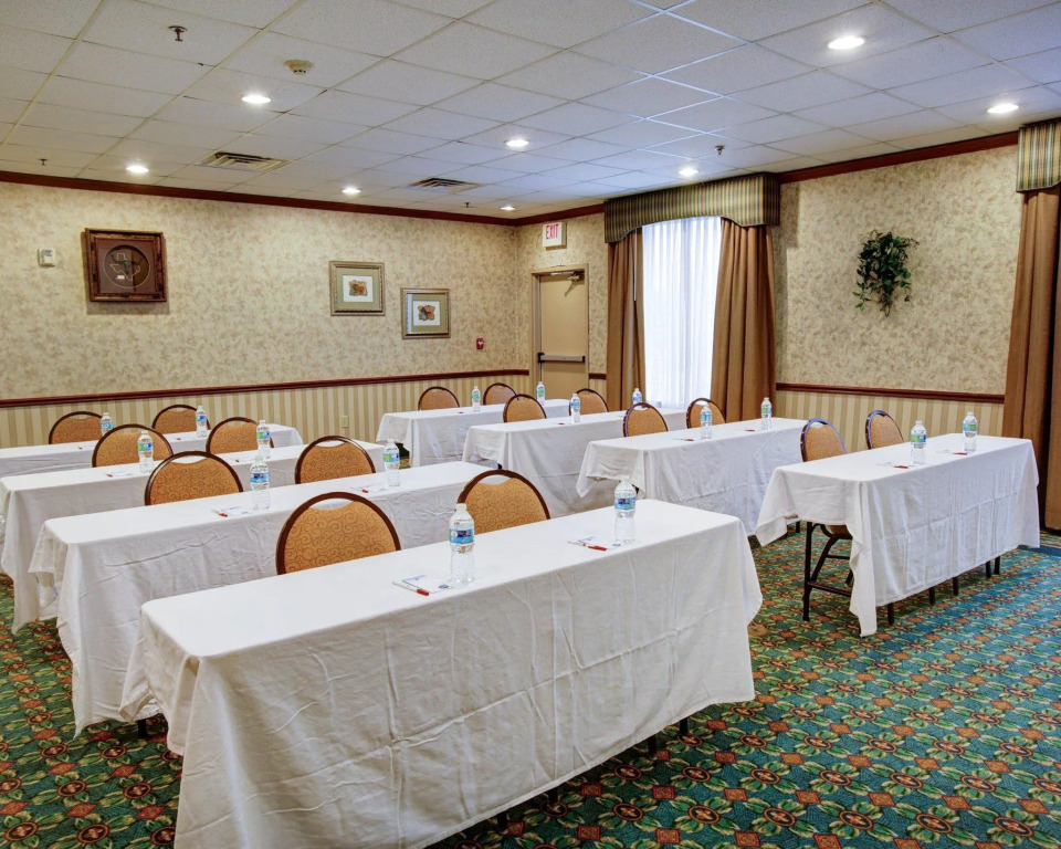 Comfort Suites Waco Near University Area