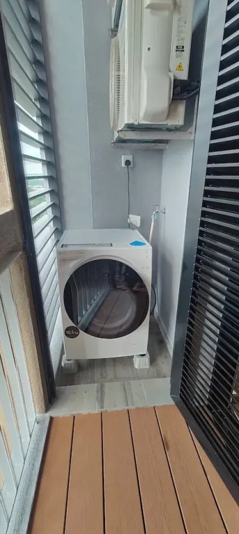 THR1 Cozy Studio with Netflix SKYTREES