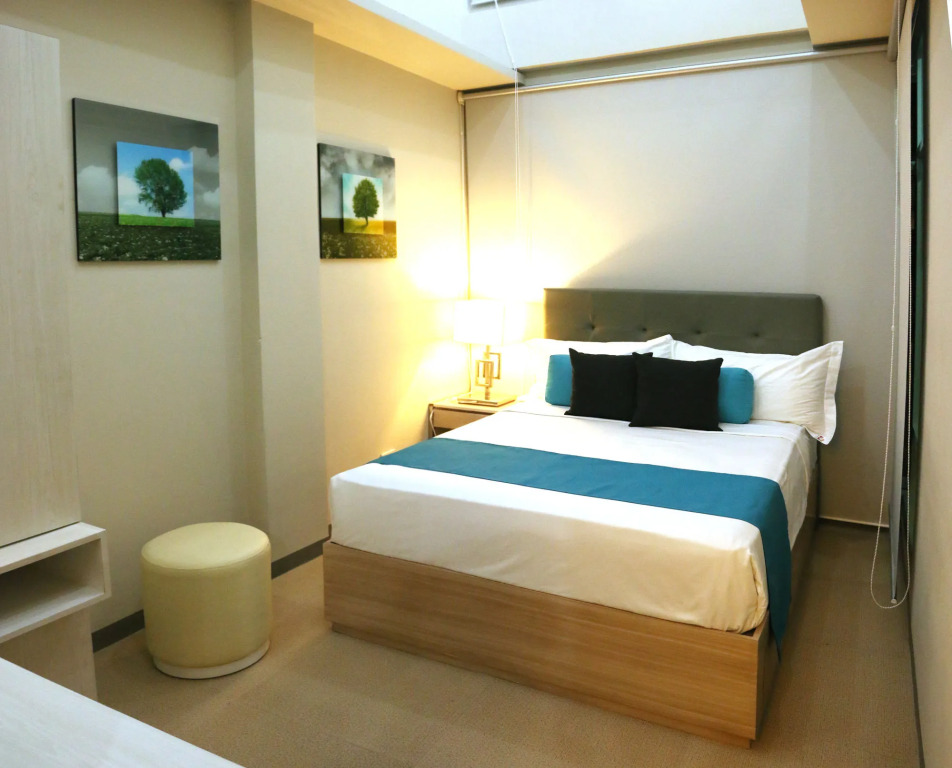 KLM Condotel