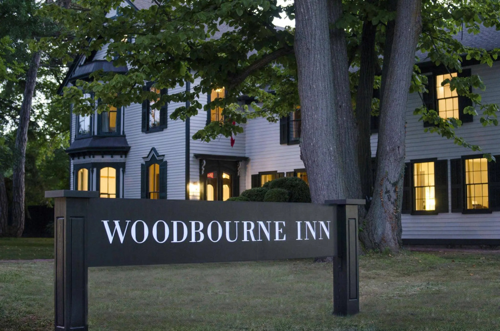 Woodbourne Inn