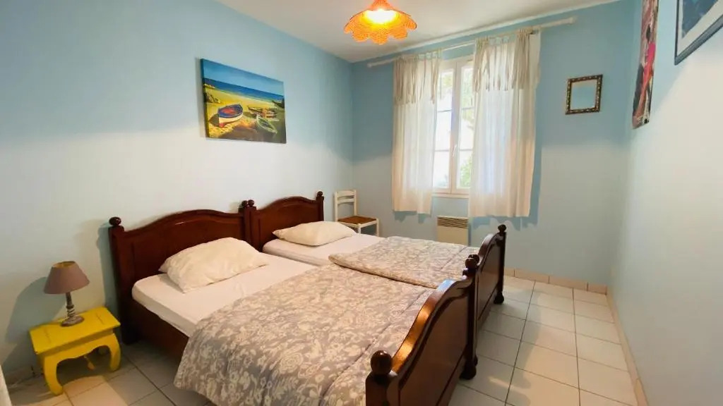 Villa individuelle de plain pied, à 300m du marché, et 500m de la plage