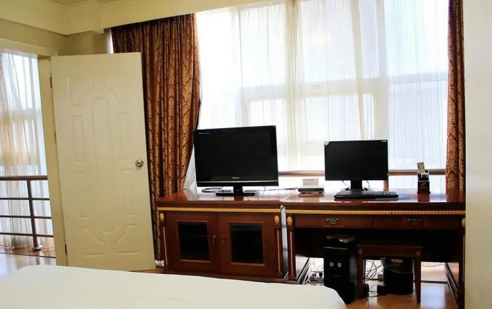Kending Hotel Heping Studios Branch