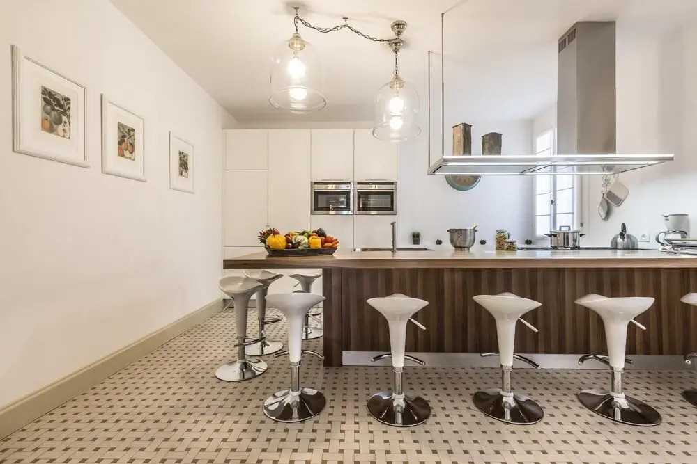 Palazzina Canal - Experience and Enjoy 5 Elegant Bedrooms