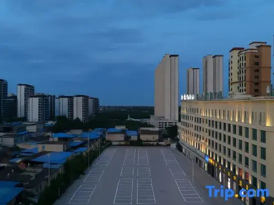 Xing yue gang Hotel (Fuyang Yingshang Yinhe Times Square)