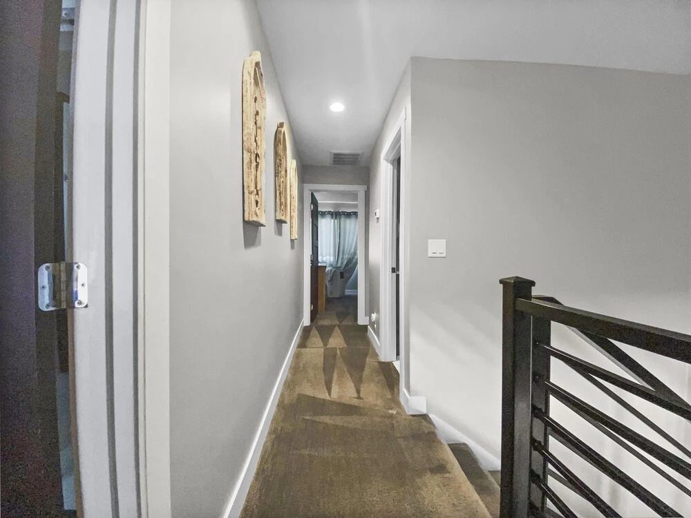 33b Hidden Creek 3 Bedroom Townhouse by Redawning