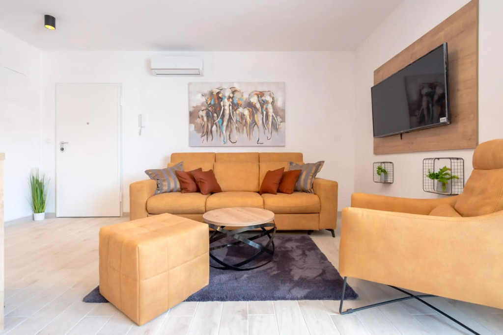 Magnolia 4* luxury apartment in town center