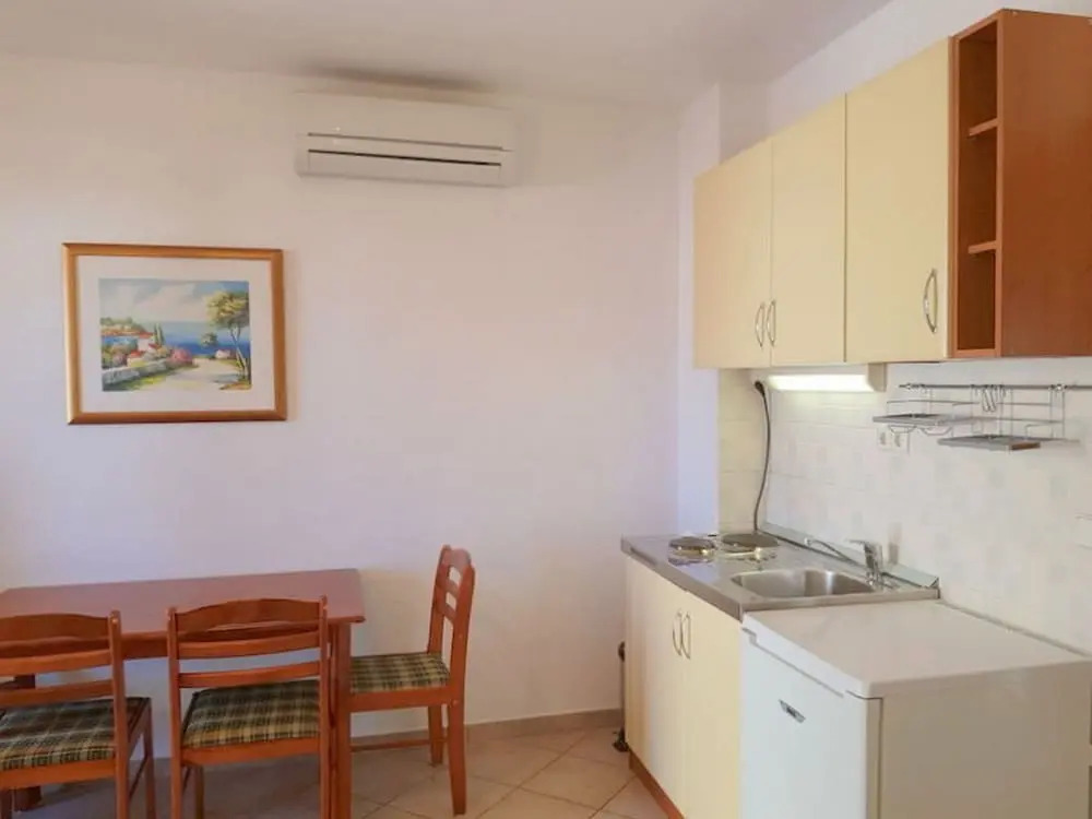 Apartments Ljiljana