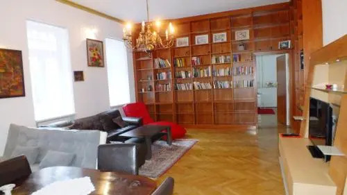 Royal Palace Home