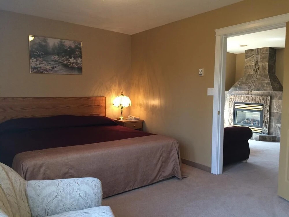 Western Budget Motel #1 & 2 Whitecourt