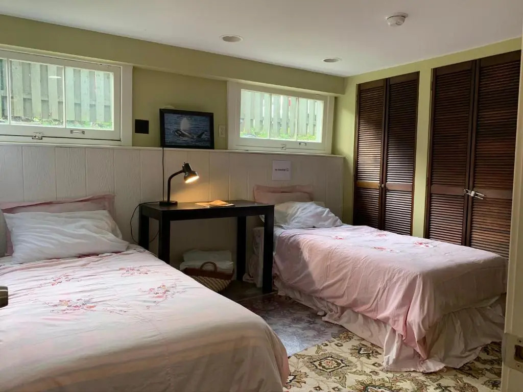 Private Suite 3 Bedrooms&Living near U-District