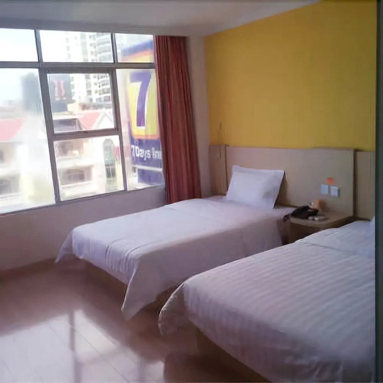 7 Days Inn