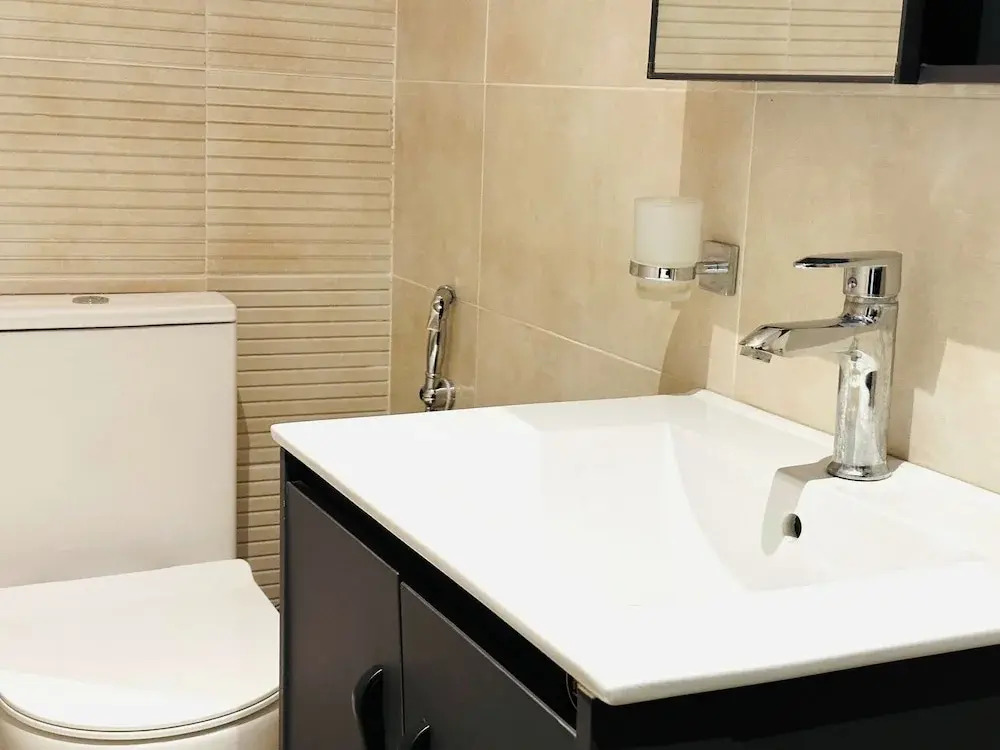 Executive Private Standing apt in Lusaka