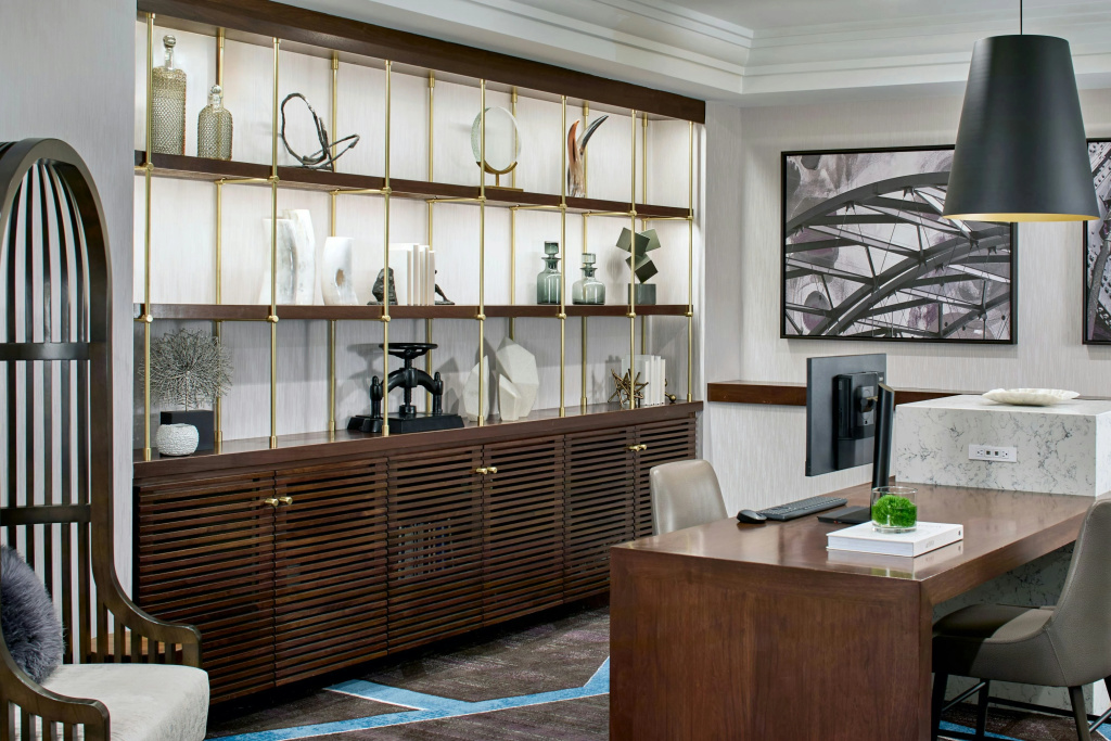 The Del Monte Lodge Renaissance Rochester Hotel & Spa