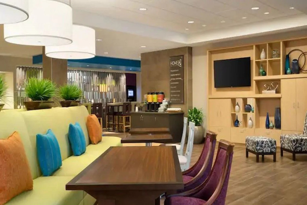 Home2 Suites By Hilton Joplin, MO