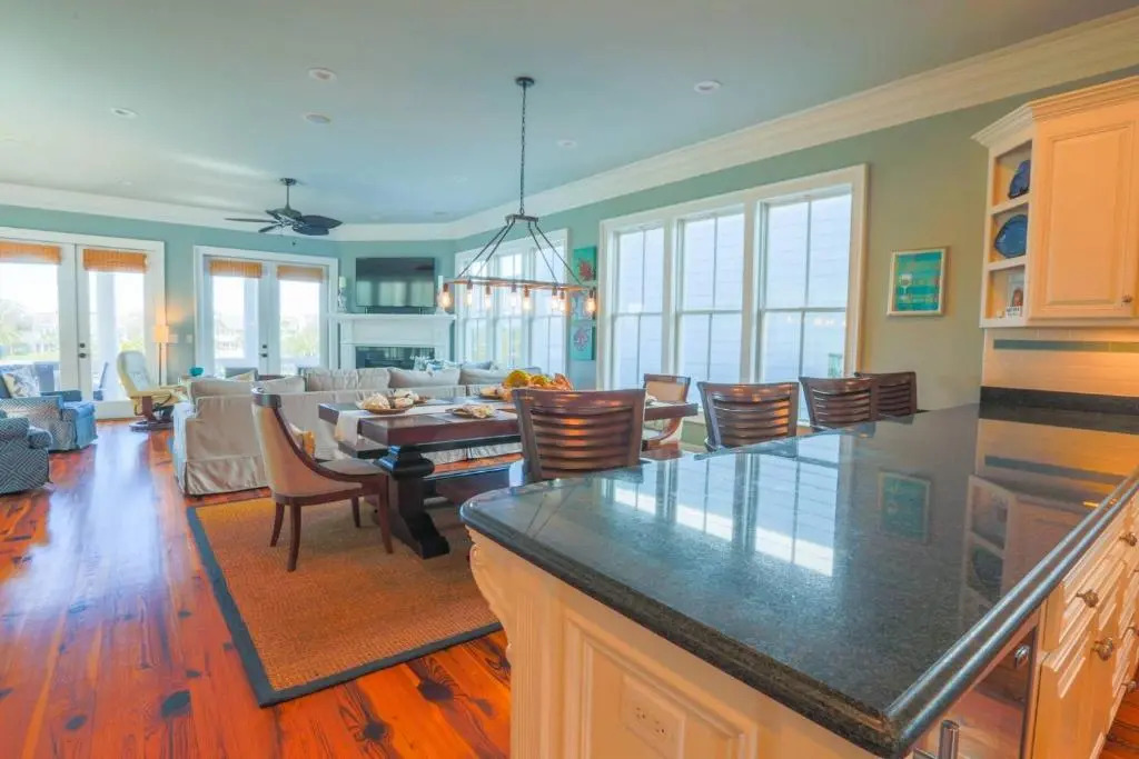 Gigi's Beach House