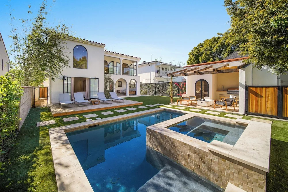 Bella Villa