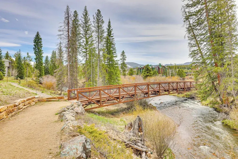 Walk to Dtwn: Fraser Retreat w/ Hot Tub & Views!
