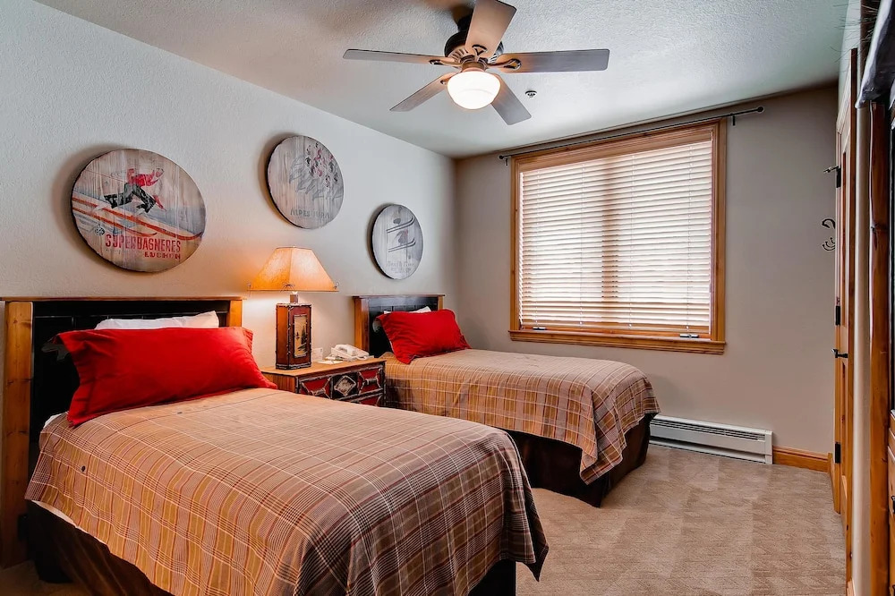 Torian Plum Creekside 513