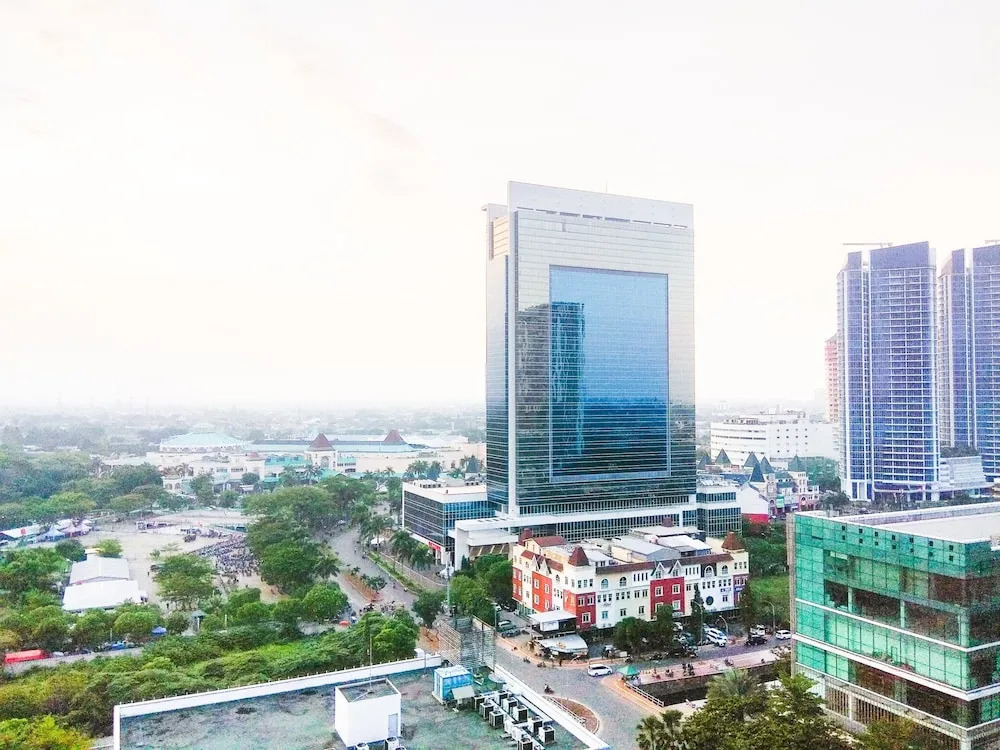 Luxurious 2BR St. Moritz Puri Apartment with Private Lift
