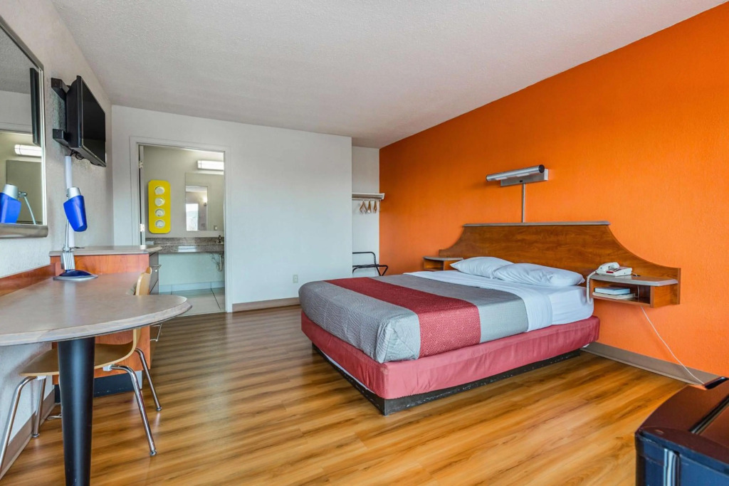 Motel 6-Mount Vernon, IL