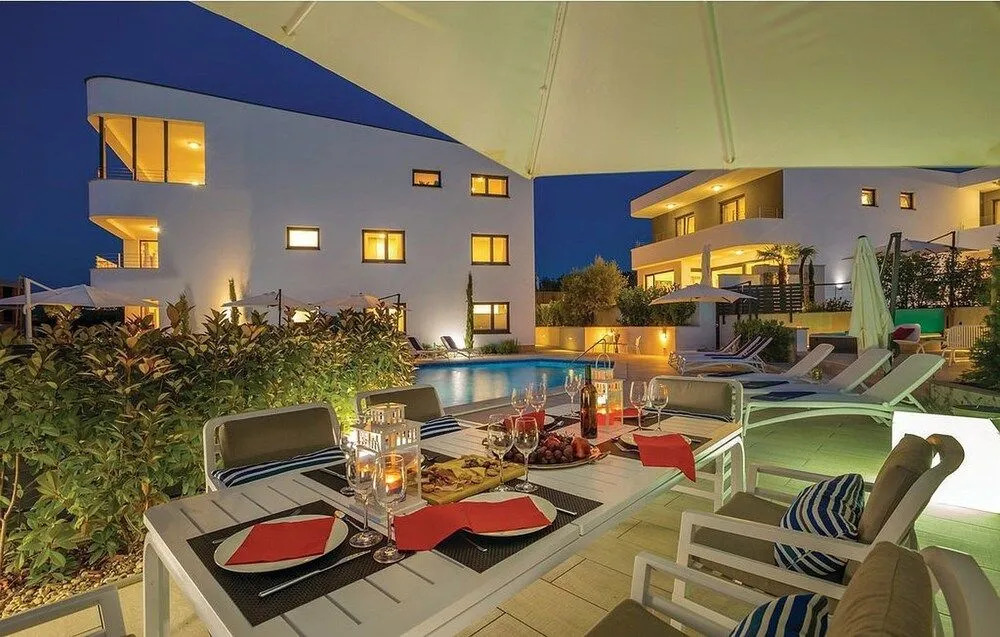 JAZZ at Rova Apartment Sol