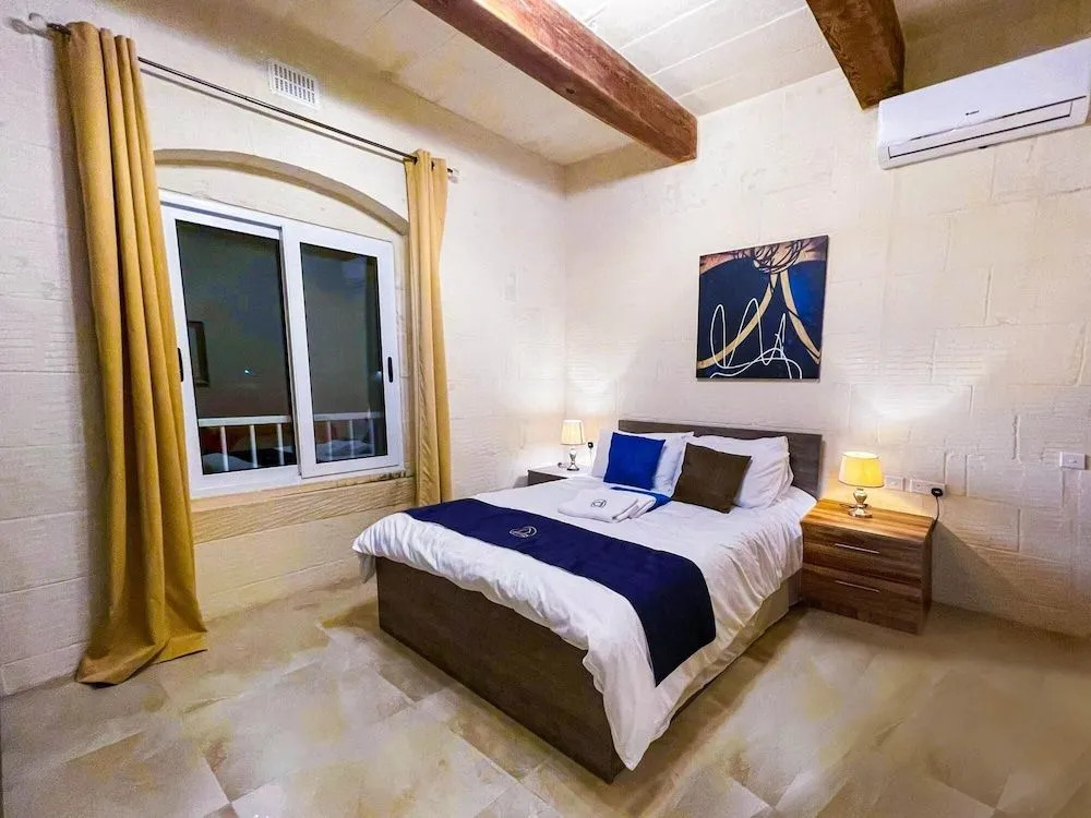 Inni Holiday Home with Infinity Pool