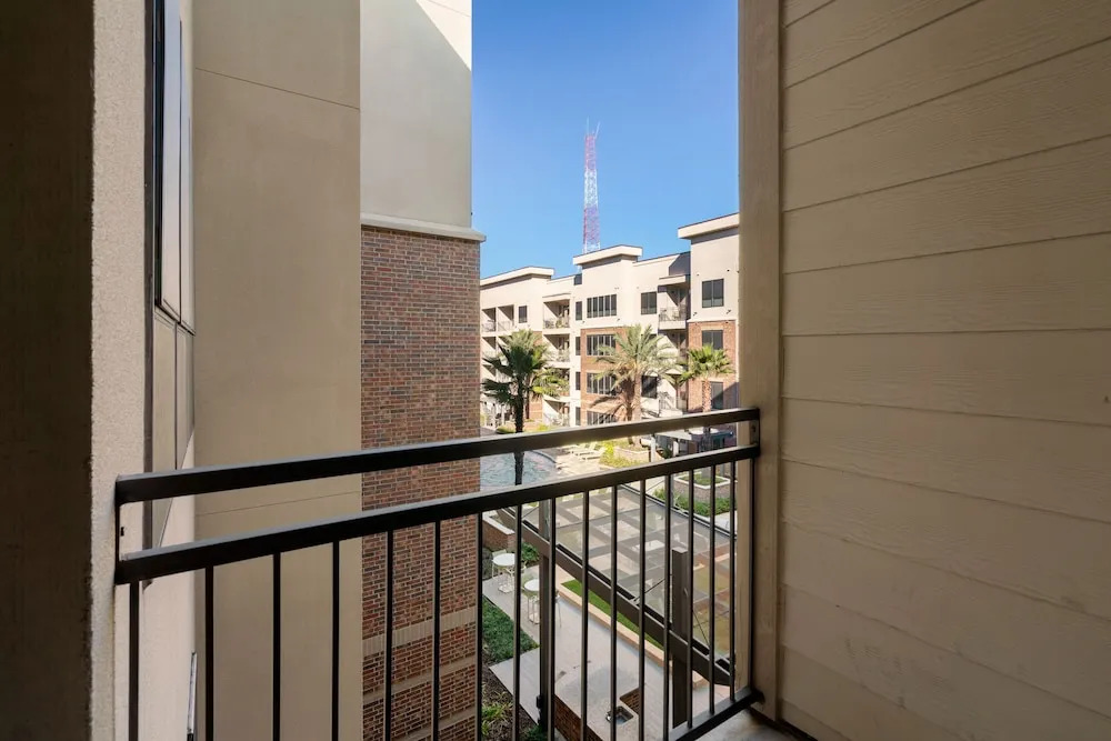 Kasa Houston Museum District Apartments