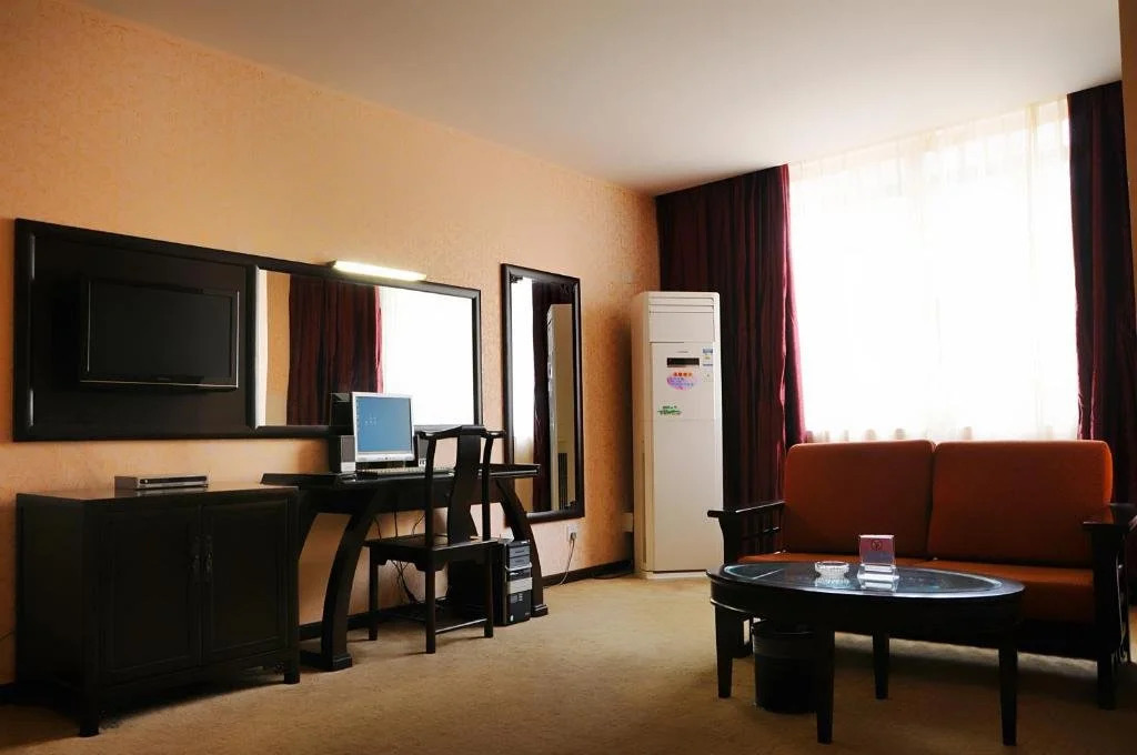 Longsheng Hotel