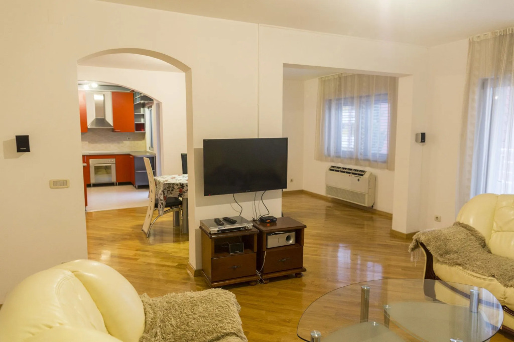 SMS Apartments