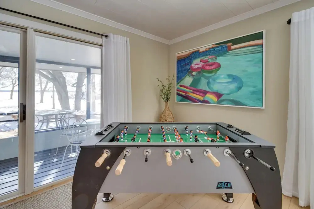 Home Rental on Detroit Lake: Dock, Game Room
