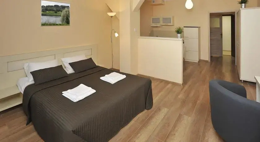 H-T-L Apartamenty Junior