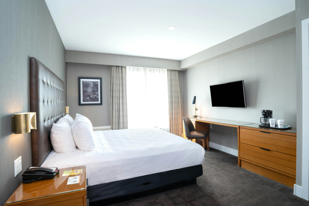Sandman Hotel Hamilton