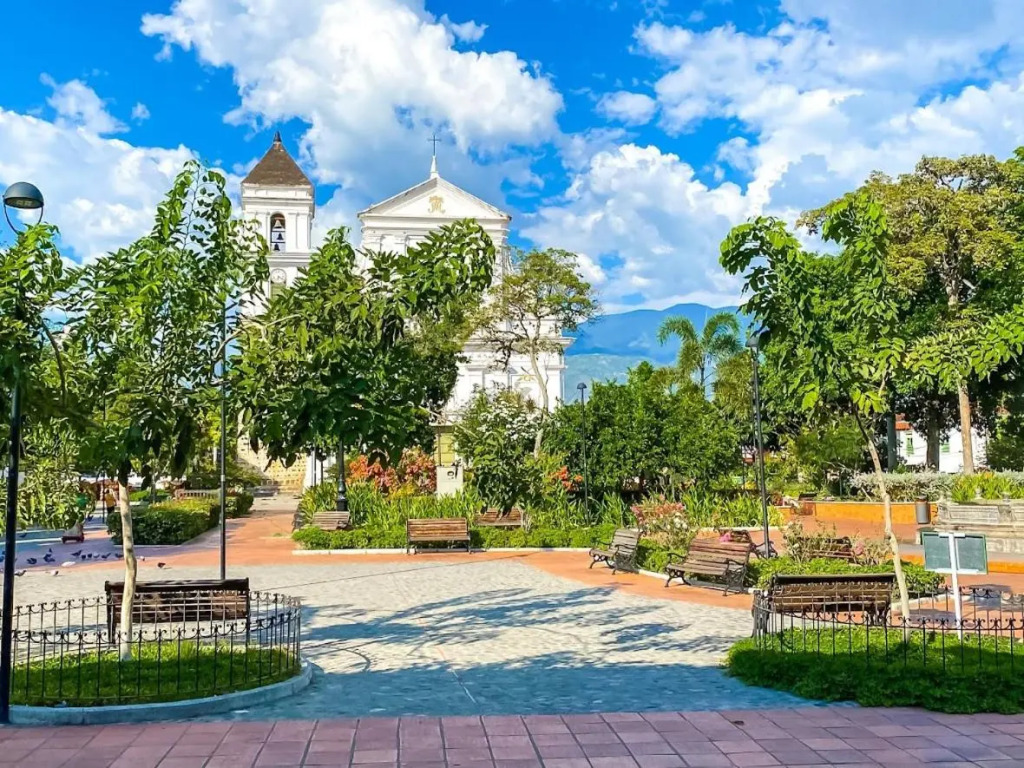 Casa Bixa Hotel Boutique -Santa Fe de Antioquia- Mayores de 12 años