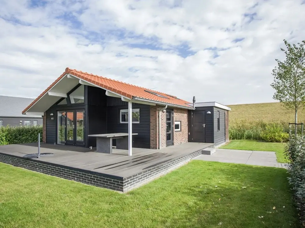 Lovely Holiday Home in Kattendijke near Centre
