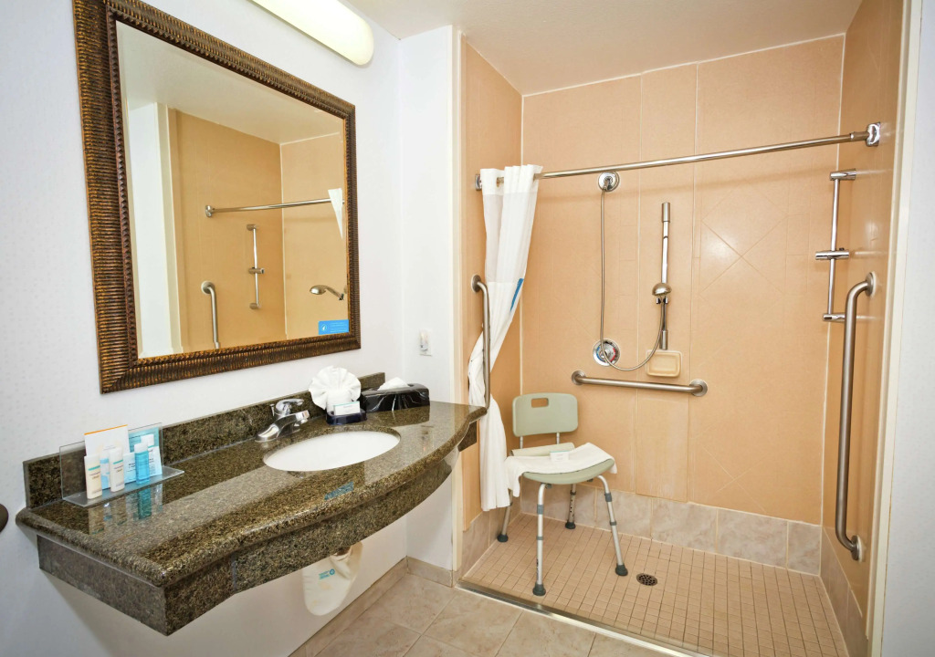 Hampton Inn & Suites Sacramento-Cal Expo