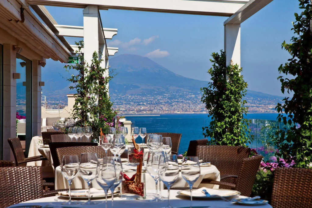 Grand Hotel Vesuvio