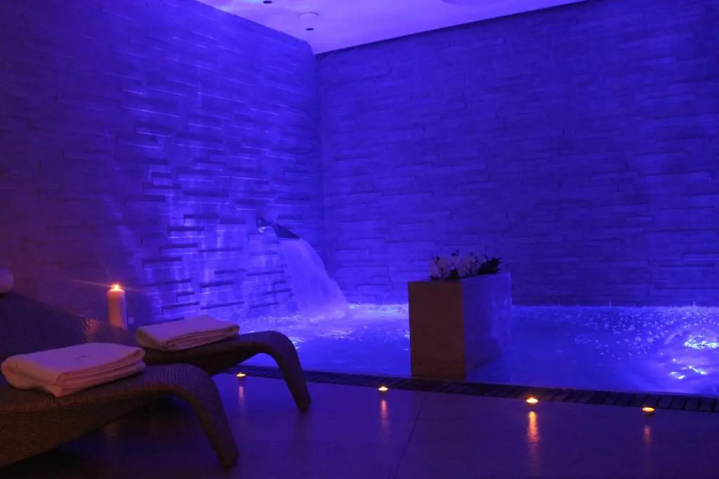 HR Hotel & Spa