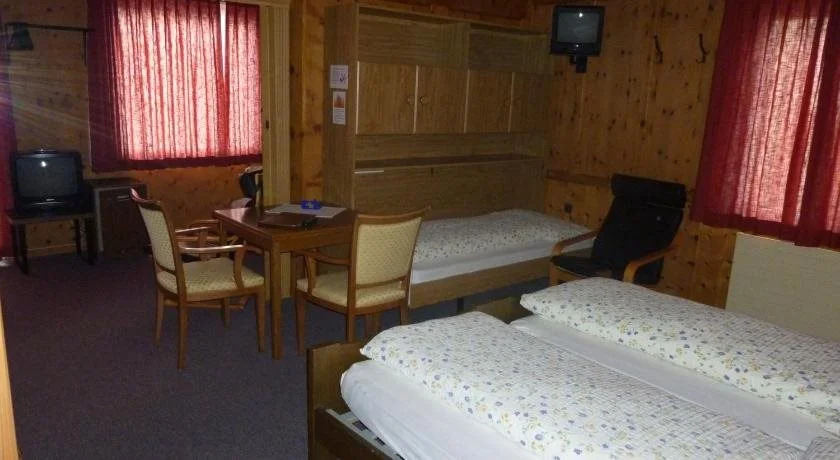 Hotel Elli