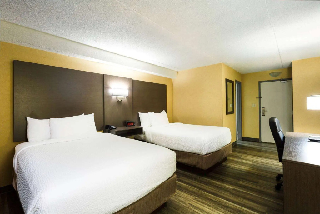 Days Inn by Wyndham Fallsview