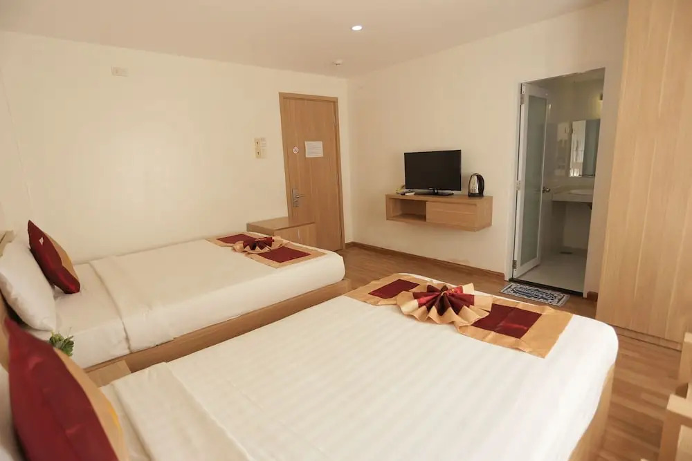 Prague Nha Trang Hotel